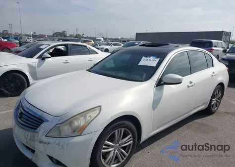 2013 Infiniti G37 Journey z USA, uszkodzony, nr VIN JN1CV6AP3DM713456